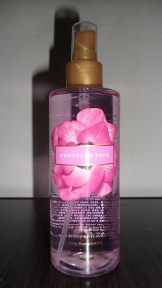 Pretty in Pink Victorias Secret womens perfume bottle - floral fragrance for elegant women - Buy now for irresistible scent