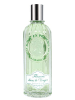 Flanerie Dans La Verger Jeanne en Provence for women