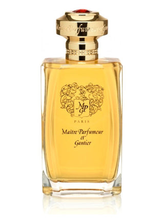 Ambre Precieux Maitre Parfumeur et Gantier Unisex Perfume - Fragrance Bottle Image