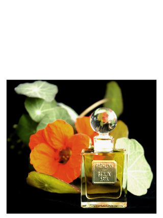 Eau de Trianon Perfume for Women by DSH Perfumes - The Perfumed Court | Natural Fragrance