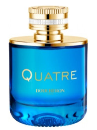 Quatre en Bleu Boucheron Womens Perfume - Elegant Fragrance Bottle on White Background