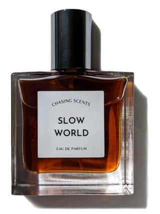 Slow World Chasing Scents Perfume for Women and Men - Evoke luxury with this unisex fragrance - Buy now!