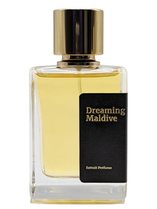 Dreaming Maldive Grande Perfume for Women and Men - Exotic and luxurious fragrance bottle on white background