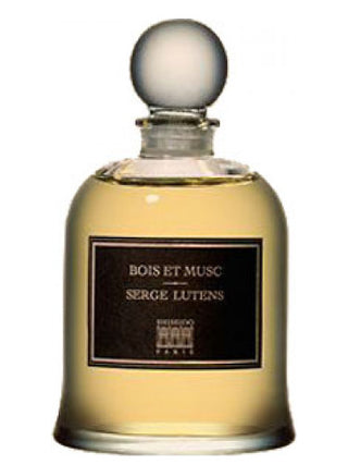 Bois et Musc Serge Lutens Perfume for Women and Men - Elegantly crafted fragrance bottle on white background - Buy Now