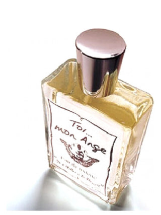 Womens Toi Mon Ange Des Filles a la Vanille Perfume - Elegant fragrance in a beautiful bottle