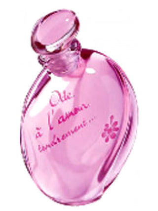 Ode a Lamour Tendrement Yves Rocher Womens Perfume - Captivating floral fragrance in a stylish bottle. Shop now for the perfect scent!