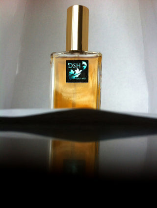 Amber DSH Perfumes for women and men - Luxury fragrance bottle with elegant design - DSH Perfumes