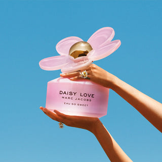 Marc Jacobs Daisy Love Eau So Sweet Petals Perfume for Women - Buy Online Now